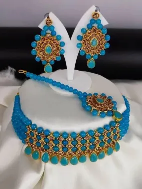 Alloy jewel set with blue beads hanging | MANATH