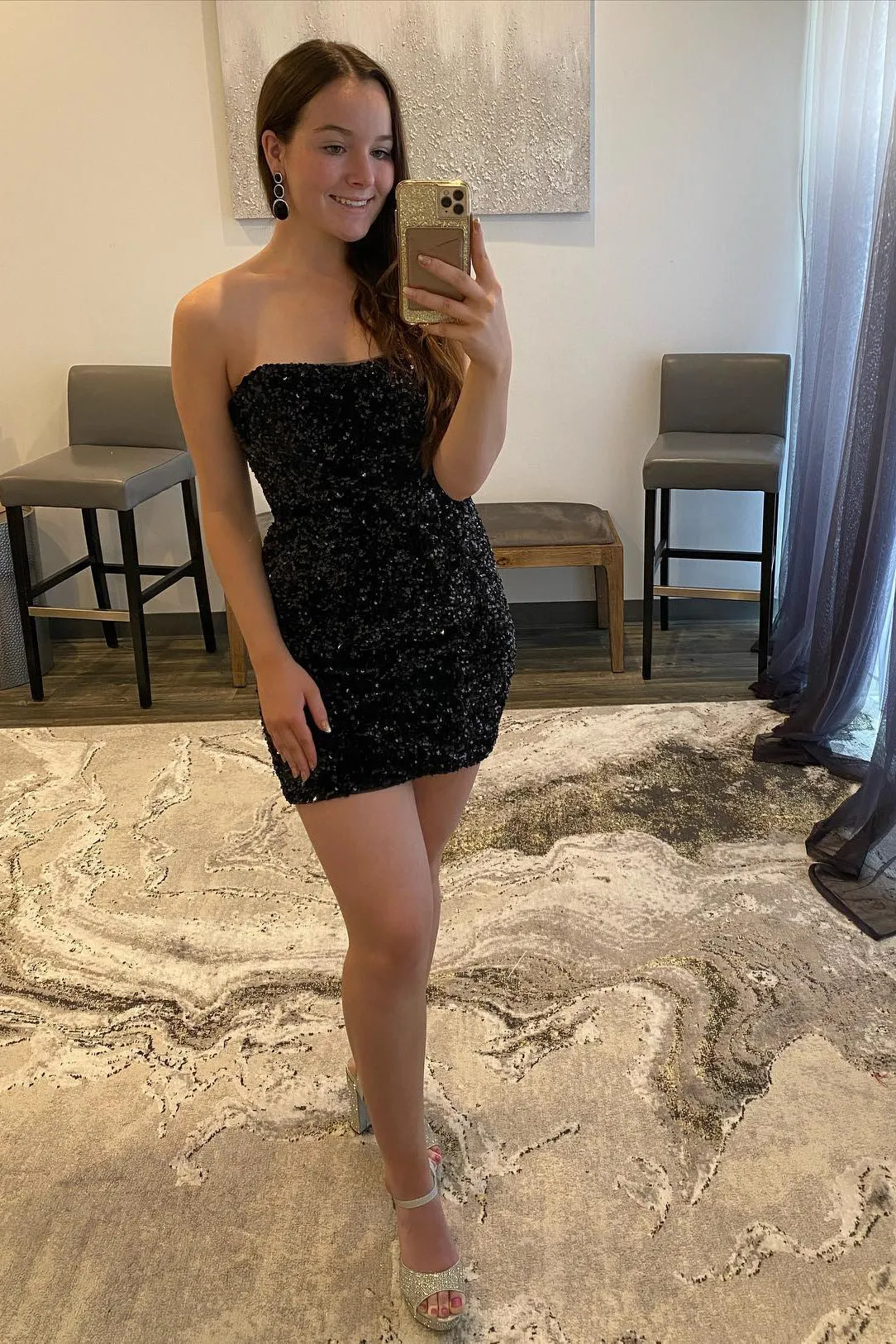 Beautiful Black Strapless Sequins Short Homecoming Dress