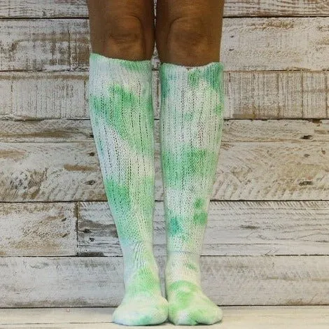 ULTIMATE cotton slouch socks women - Tie dye green